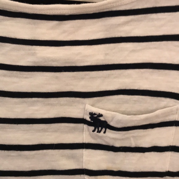 Abercrombie Tee - Picture 2 of 3